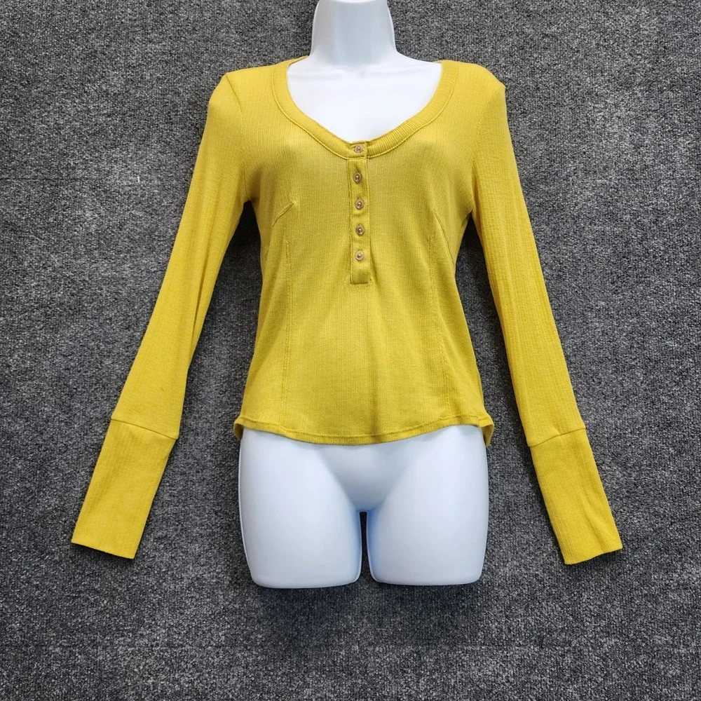 Pilcro Women's Ribbed Henley‎ Gorpcore Long Sleeve Knit Layering Top Size S